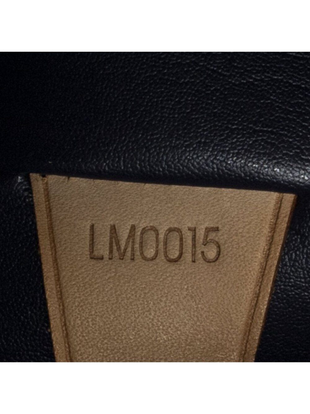 Louis Vuitton Houston Violet Monogram Vernis Messenger - Picture 10 of 10